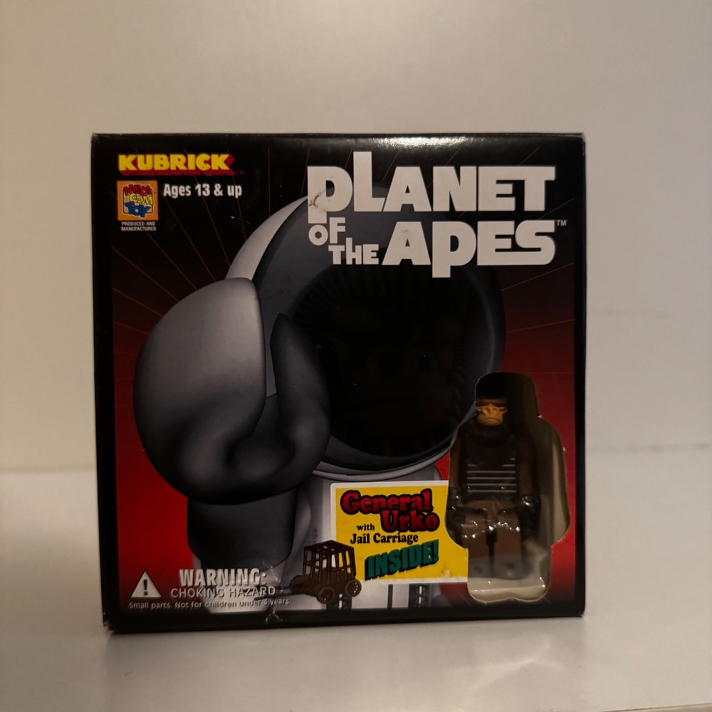 Medicom Kubrick Planet of the Apes General Urko Jail Carriage Figure New Box Set